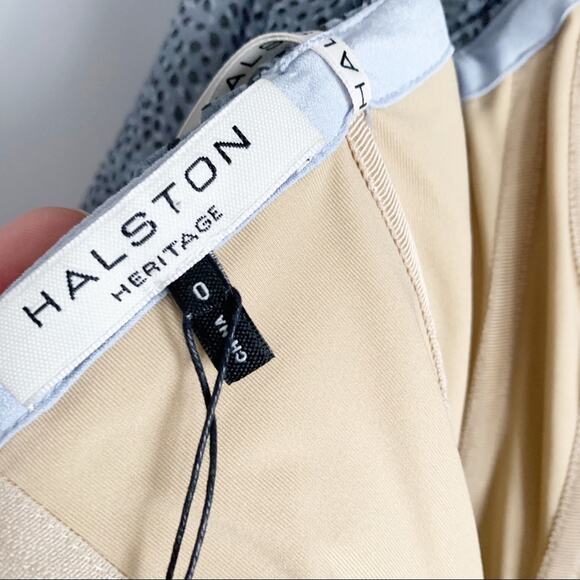 Halston Evening Off Shoulder Pleated Gown New With Tags 0 - Picture 6 of 8